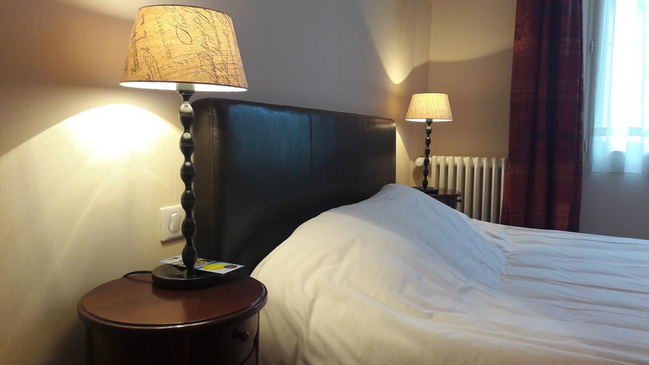Hotel Les Aubepines Illiers-Combray Екстер'єр фото