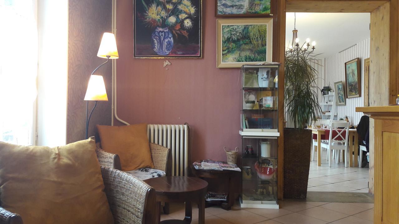 Hotel Les Aubepines Illiers-Combray Екстер'єр фото