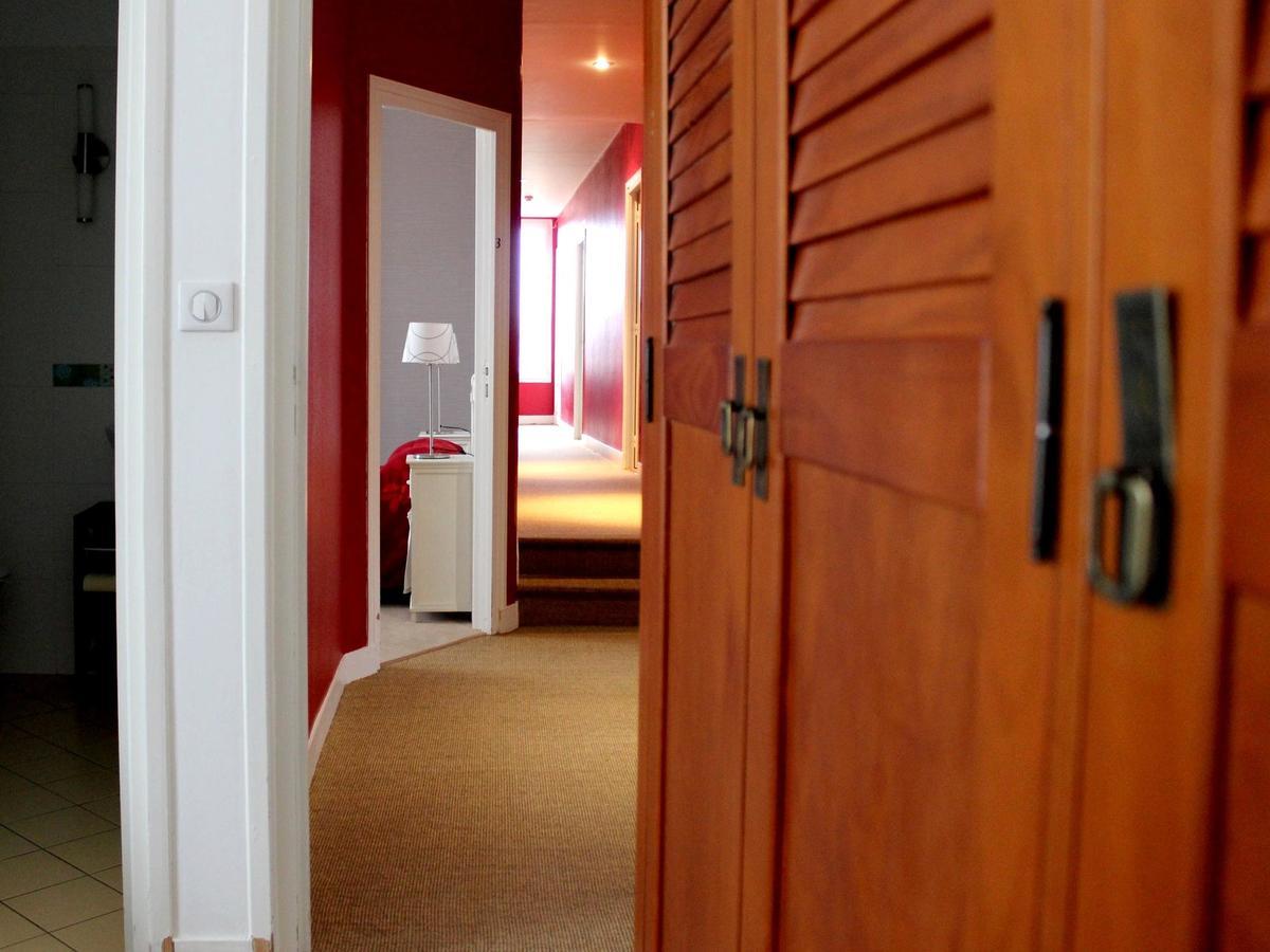 Hotel Les Aubepines Illiers-Combray Екстер'єр фото